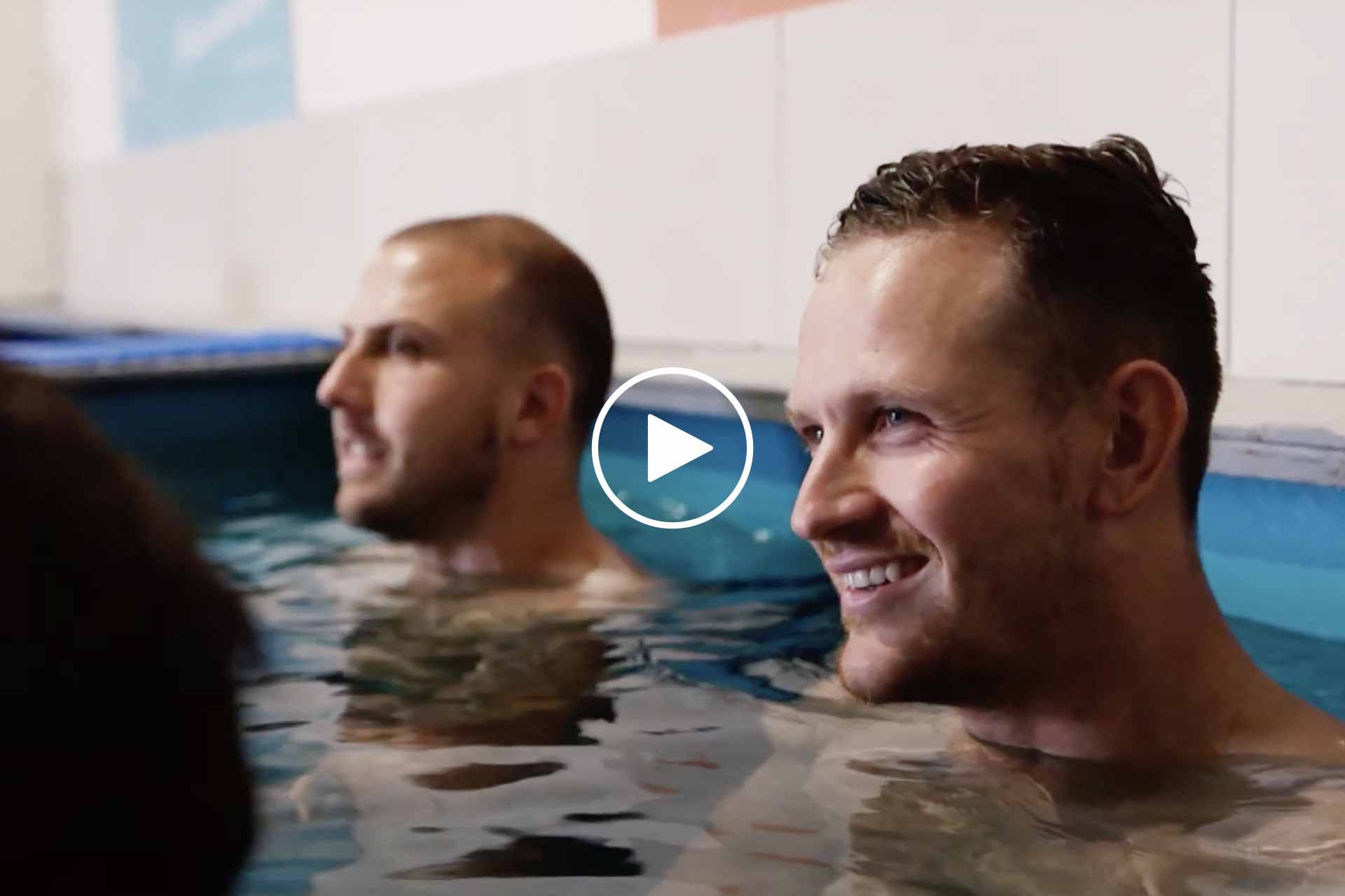 2 men immersed in a P3 Recovery ice bath